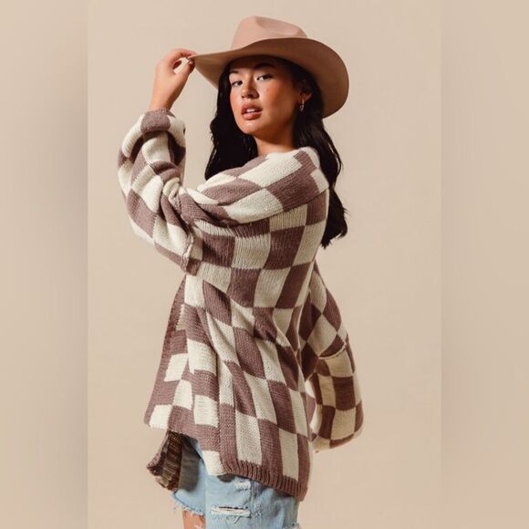 899. CHECK PLAID CARDIGAN SWEATER - Picture 8 of 12